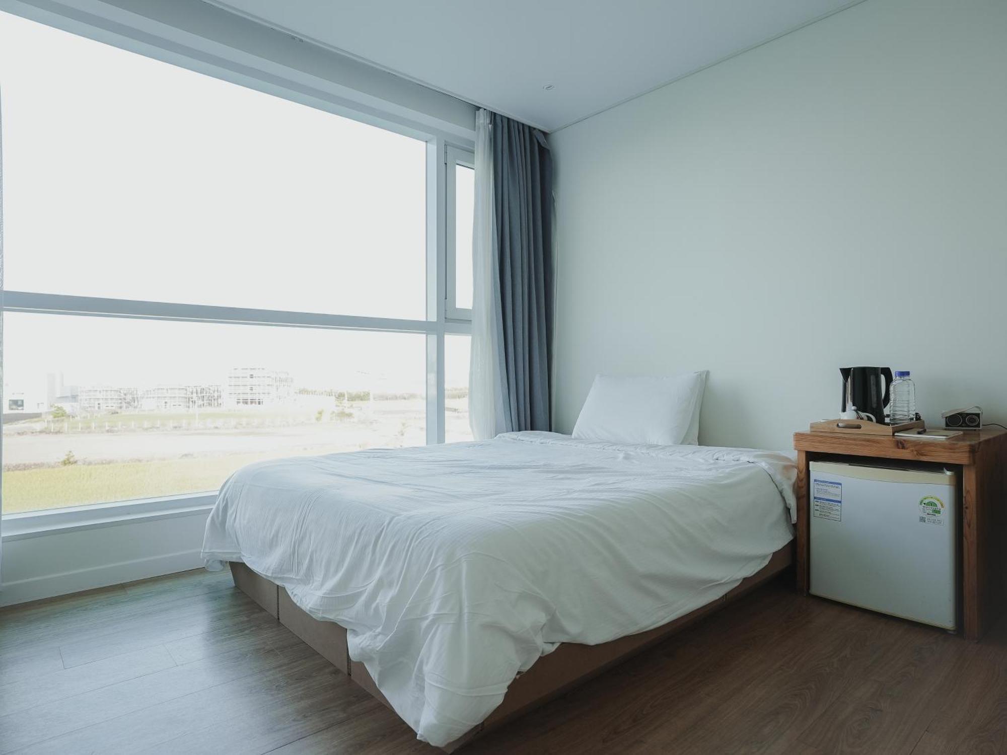 베드라디오 도두봉 BEDRADIO Dodubong Hotel Oedo-dong Ngoại thất bức ảnh