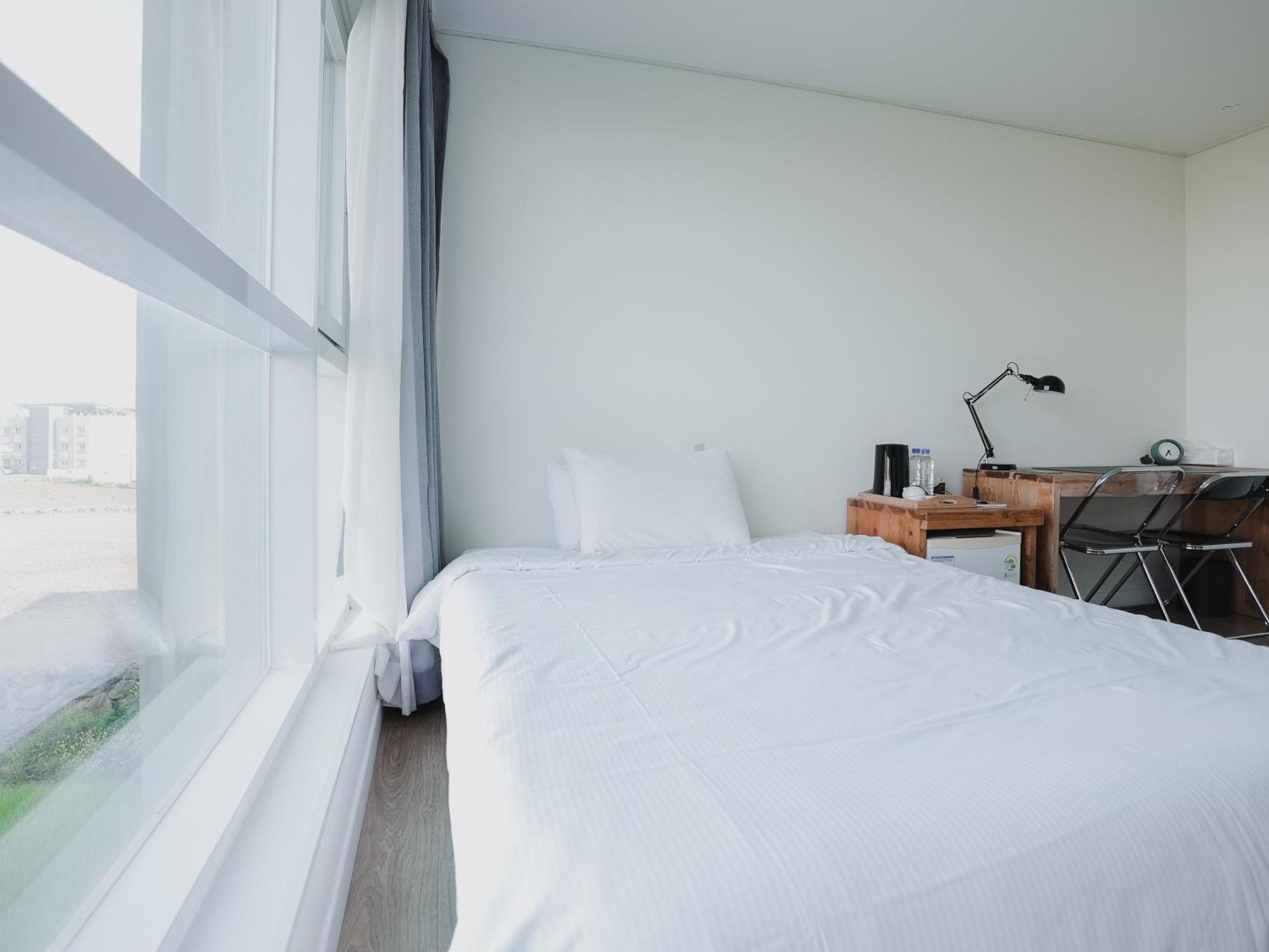 베드라디오 도두봉 BEDRADIO Dodubong Hotel Oedo-dong Ngoại thất bức ảnh
