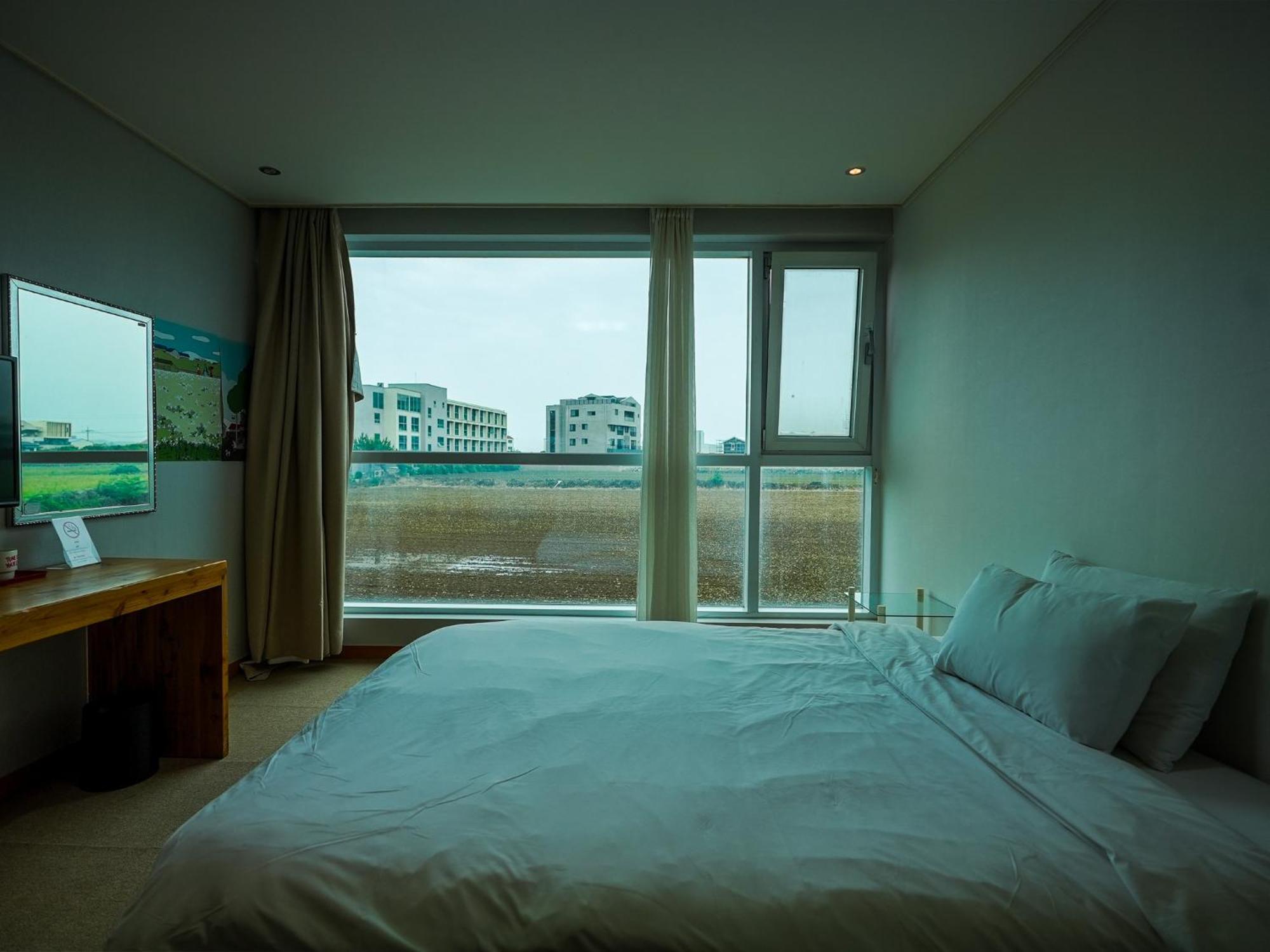 베드라디오 도두봉 BEDRADIO Dodubong Hotel Oedo-dong Ngoại thất bức ảnh