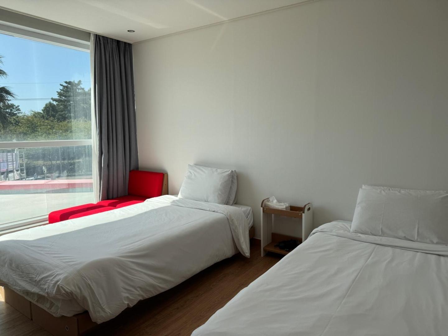 베드라디오 도두봉 BEDRADIO Dodubong Hotel Oedo-dong Ngoại thất bức ảnh